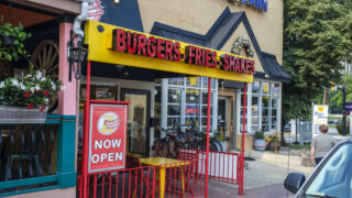 Z Burger