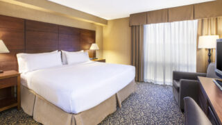 Holiday Inn National Airport / Crystal City