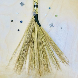PLNTR - Witchy Broom Making Workshop